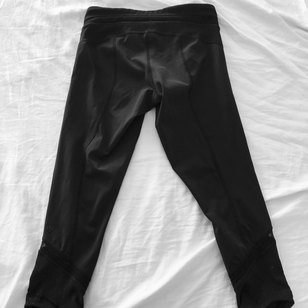 Lululemon yoga pants
